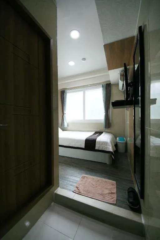 Guesthouse Myeongdong 2 Seul 2*,  Coreia do Sul